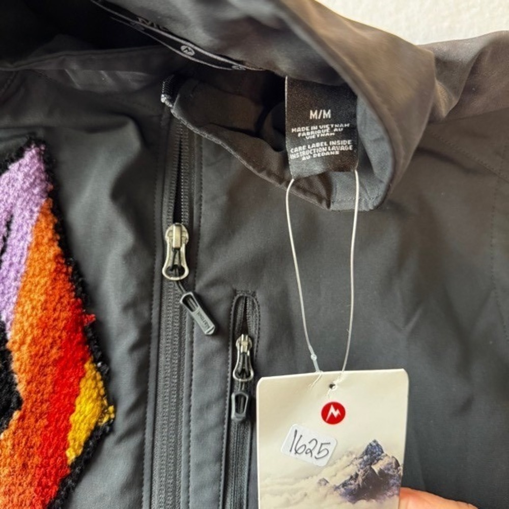 Upcycled Marmot Approach Vest Men's M Lightweight Outdoor Aztec Blanket patch - Picture 5 of 9